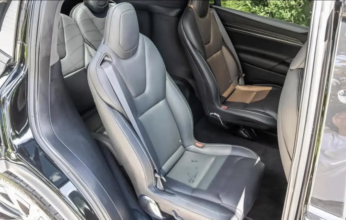 2022 Tesla Model X Plaid